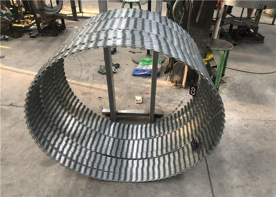 950mm 250g الزنك المغلفة كونسرتينا BTO 22 أسلاك شائكة